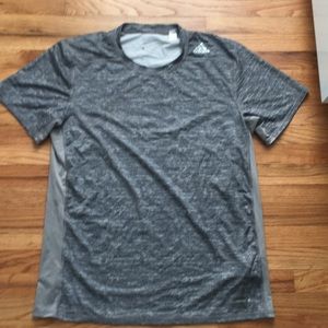 ADIDAS techfit tee